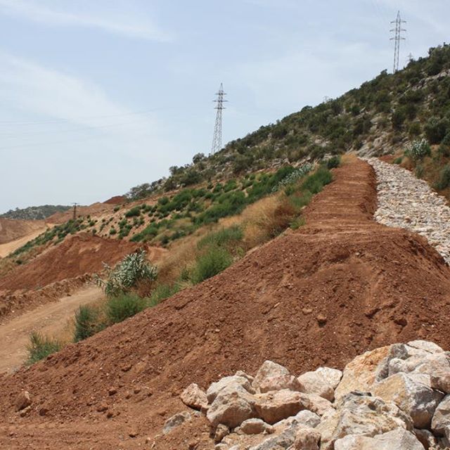 Levantamiento Topográfico y Formación de drenajes en el Vallès Occidental